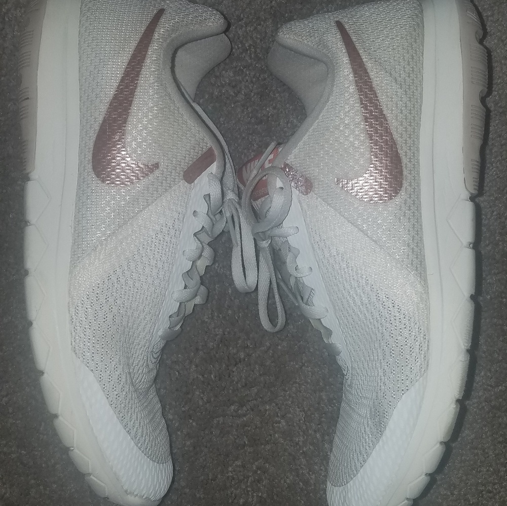 Nike shoes